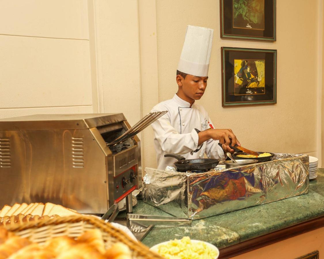 Grand Hotel Kathmandu Ngoại thất bức ảnh