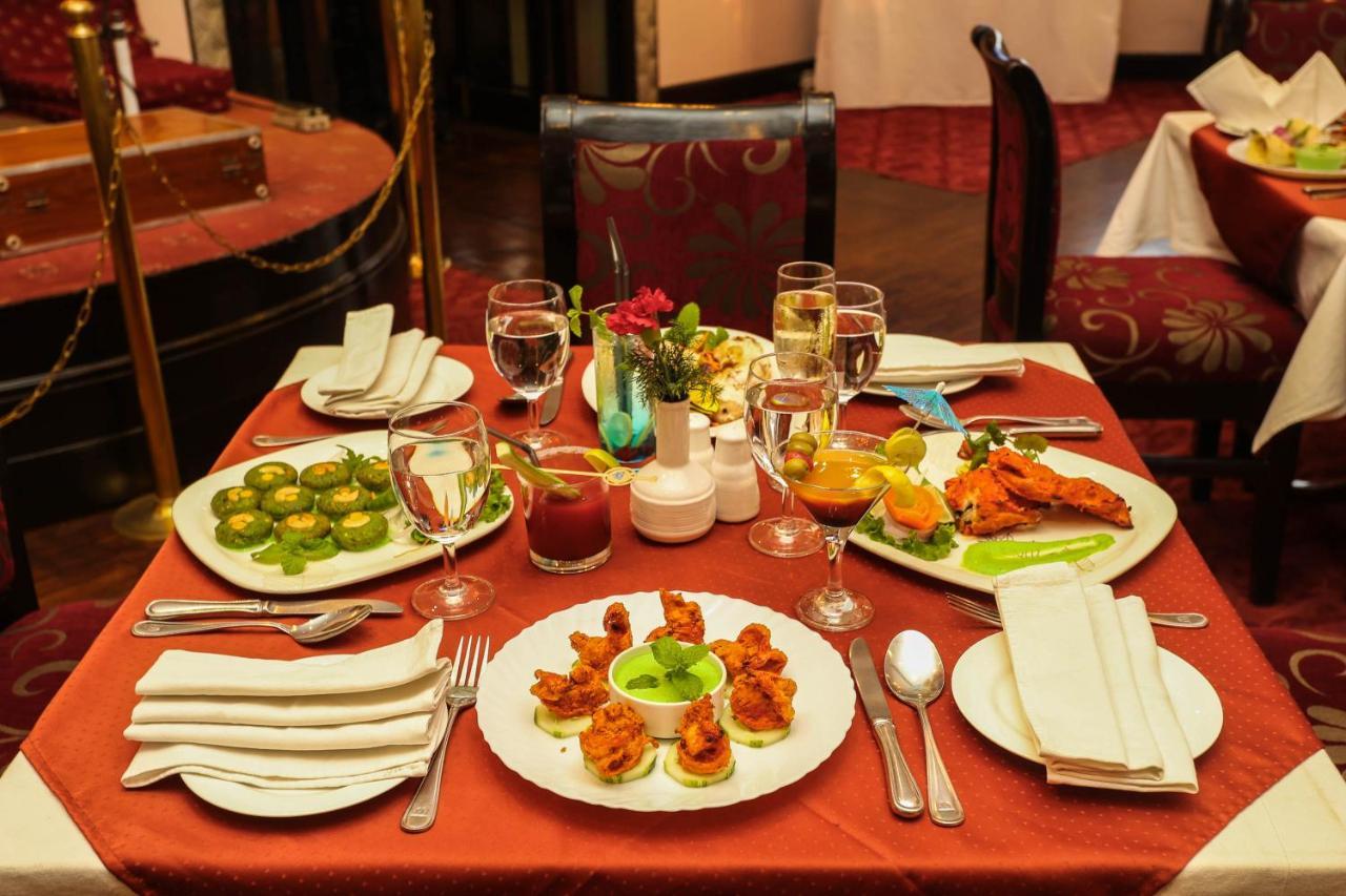 Grand Hotel Kathmandu Ngoại thất bức ảnh