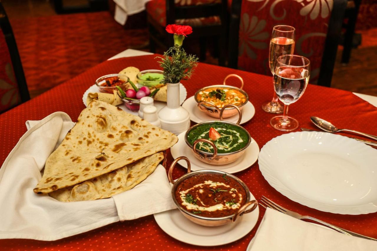 Grand Hotel Kathmandu Ngoại thất bức ảnh