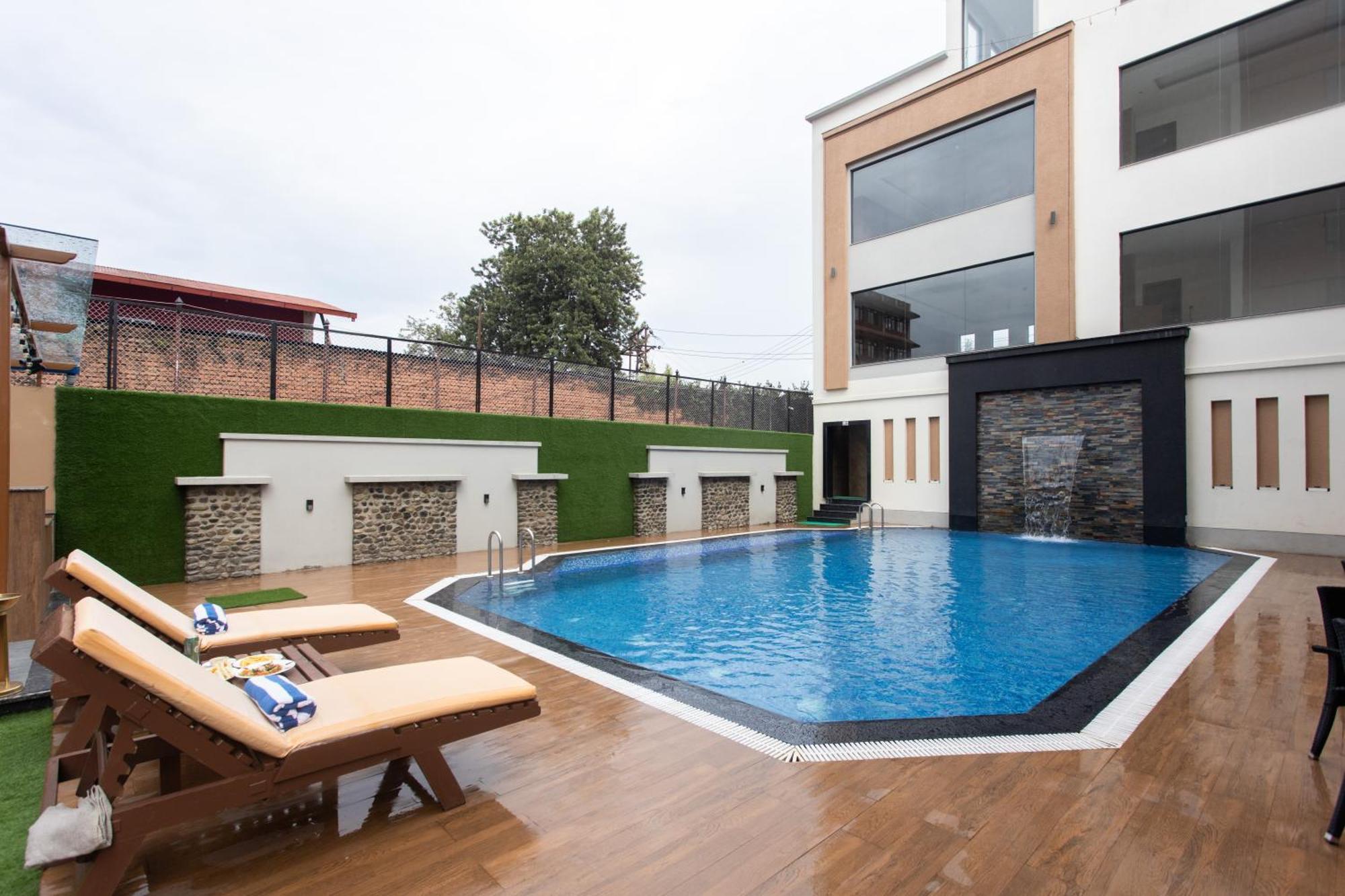 Grand Hotel Kathmandu Ngoại thất bức ảnh